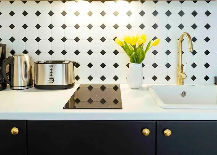 Lägenhet Stunning Views - Location - Netflix + Balcony *