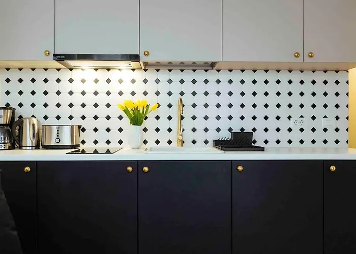 Stunning Views - Location - Netflix + Balcony Bukarest