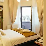 Stunning Views - Location - Netflix + Balcony Apartament *